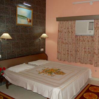 Hotel Maurya, Kangra 2